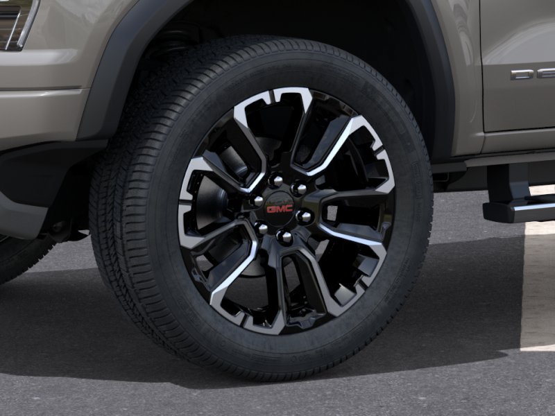 New 2026 GMC Canyon Denali AWD/4WD image 9