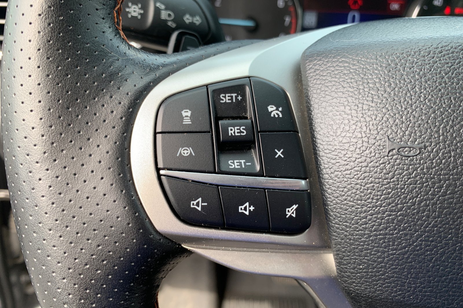 Used 2022 Ford Explorer Timberline AWD/4WD image 31