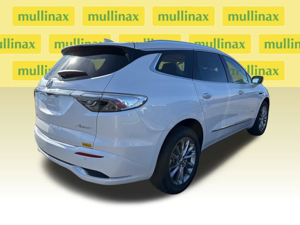 Used 2024 Buick Enclave Avenir w/ Avenir Technology Package image 10