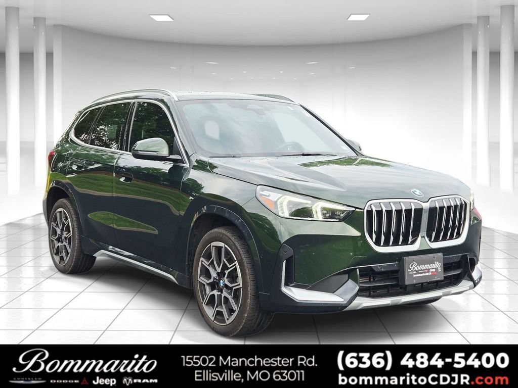 Used 2025 BMW X1 xDrive28i AWD/4WD image 1