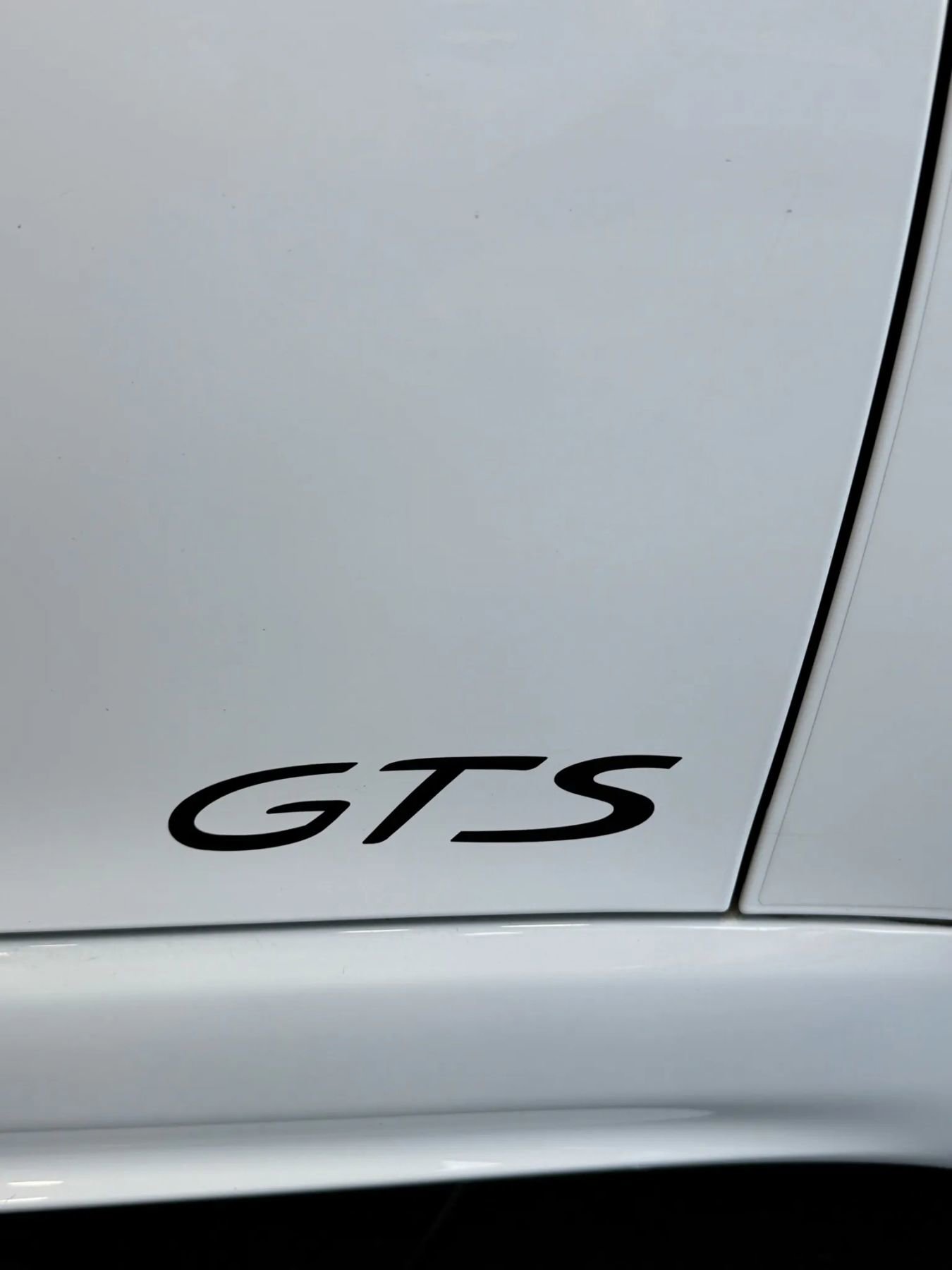 Used 2018 Porsche 718 Cayman GTS image 43