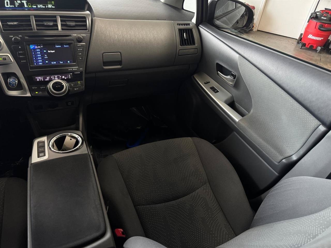 Used 2012 Toyota Prius V Three FWD image 9