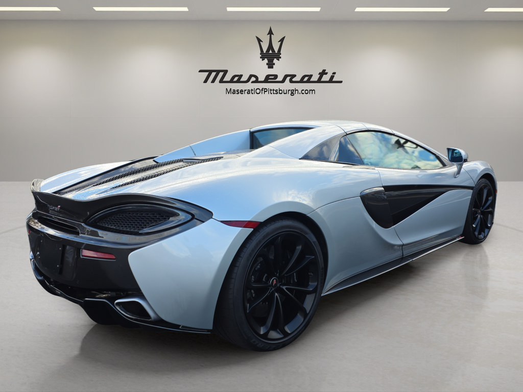 Used 2018 McLaren 570S Spider RWD image 5
