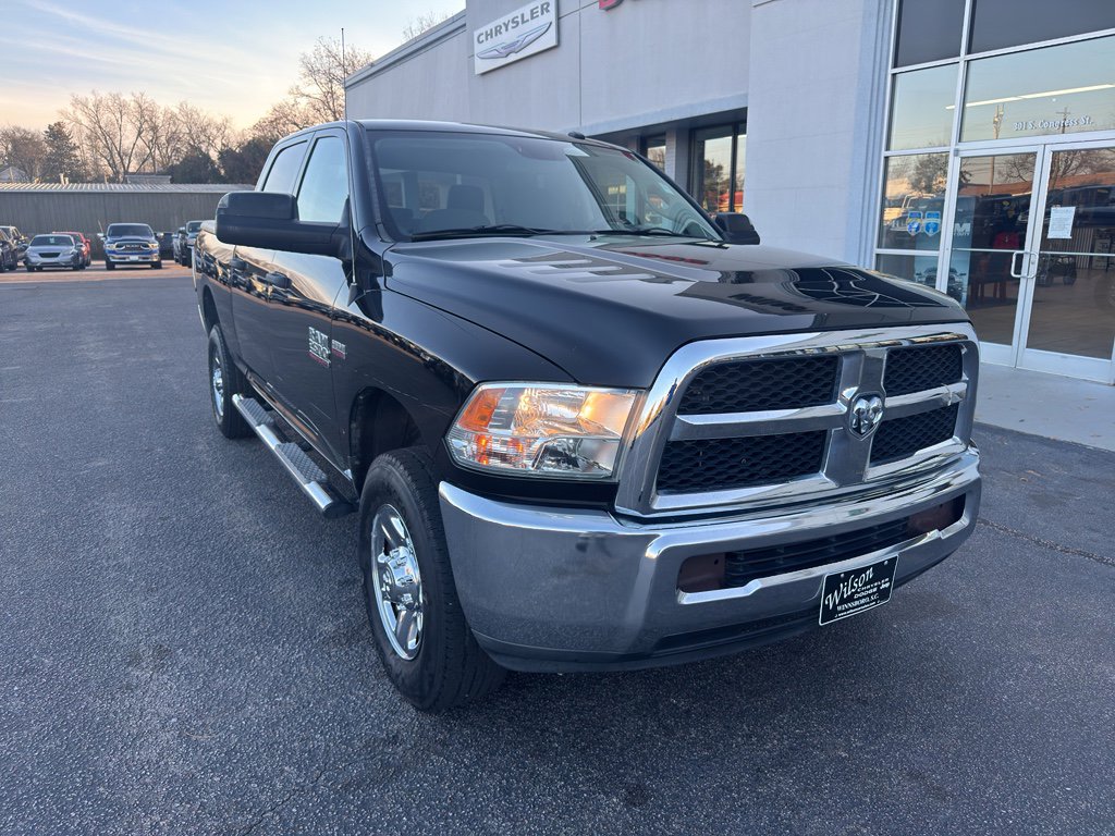 Used 2014 RAM 2500 Tradesman w/ Chrome Appearance Group image 3