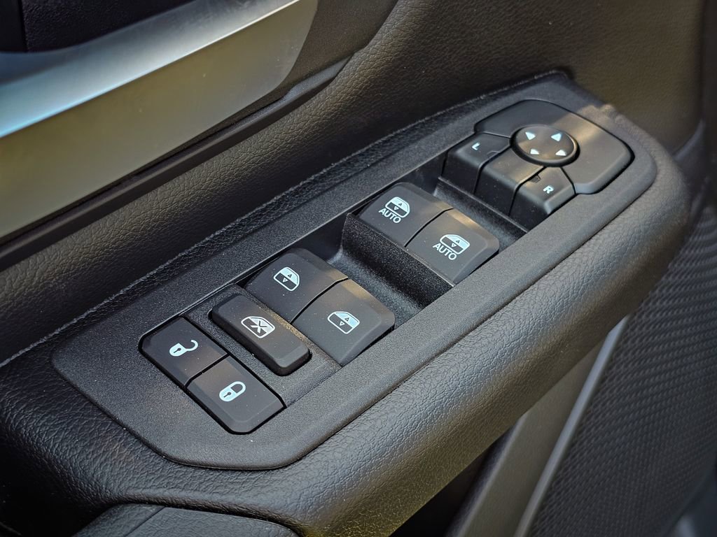 New 2026 RAM 1500 Express AWD/4WD image 11
