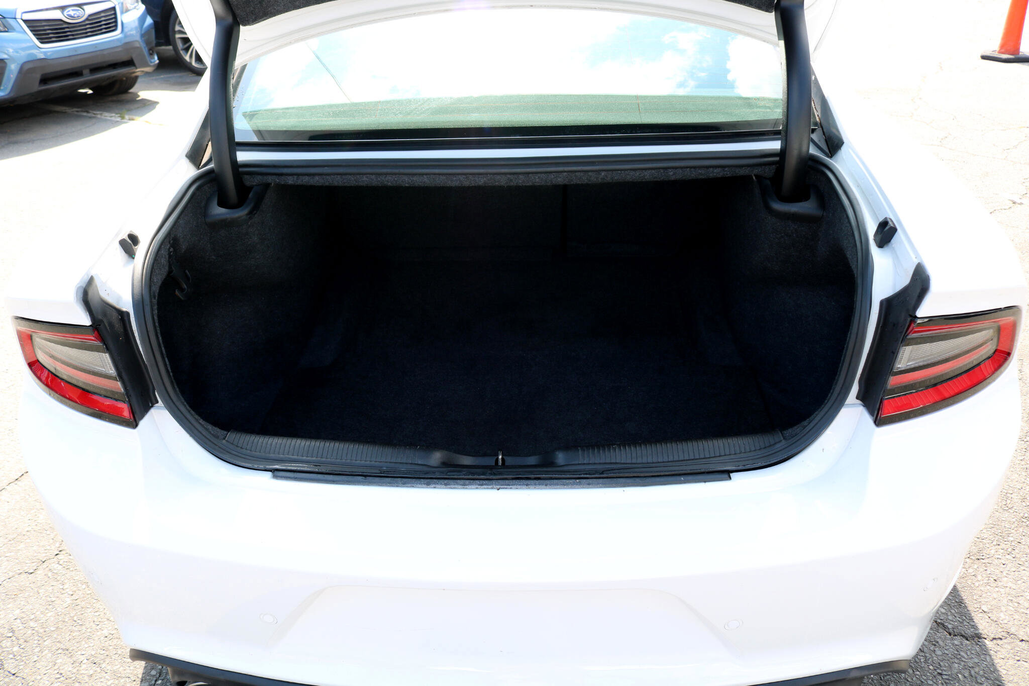 Used 2021 Dodge Charger R/T image 28