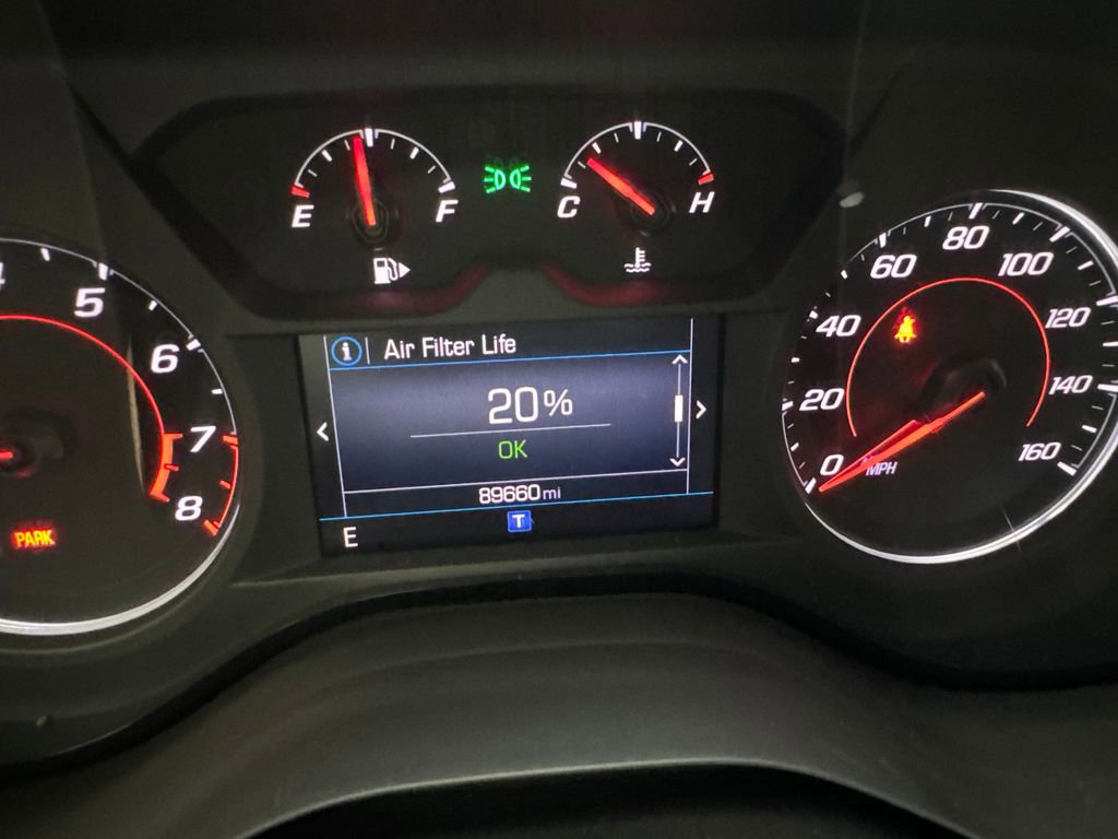 Used 2021 Chevrolet Camaro LT w/ Technology Package RWD image 52