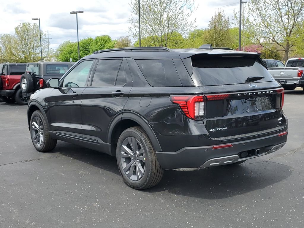 New 2026 Ford Explorer Active AWD/4WD image 6