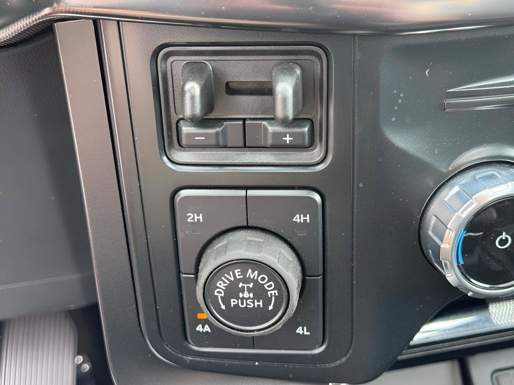 Used 2024 Ford F150 Raptor AWD/4WD image 38