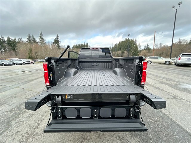New 2025 Chevrolet Silverado 3500 LTZ w/ LTZ Premium Package image 27