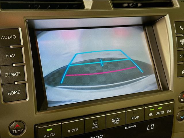 Used 2016 Lexus GX 460 Luxury w/ Preferred Accessory Package AWD/4WD image 17
