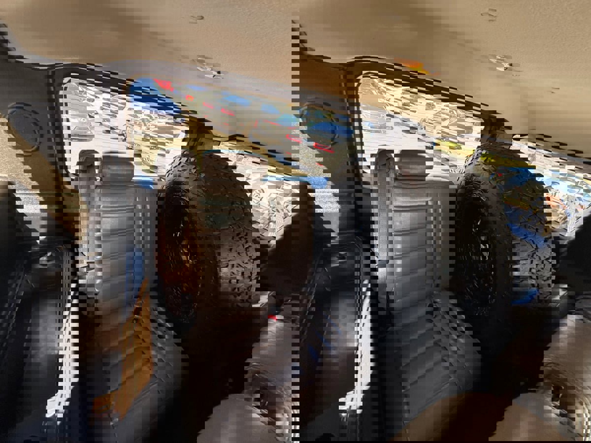 Used 2005 HUMMER H2 image 19