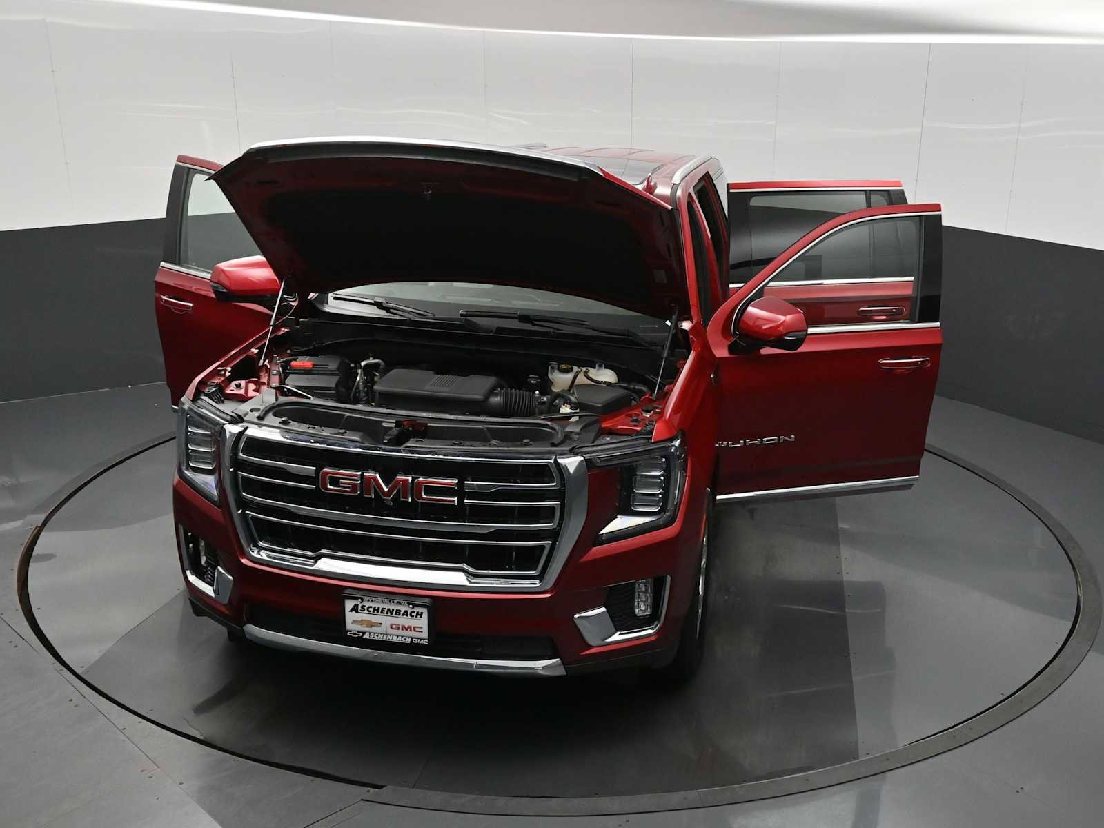 Used 2023 GMC Yukon XL SLT w/ SLT Premium Package image 45