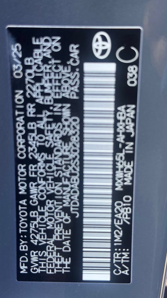 Used 2025 Toyota Prius Limited AWD/4WD image 9