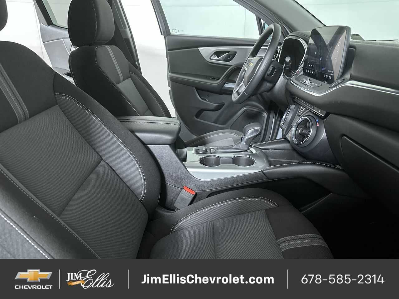 Certified 2025 Chevrolet Blazer LT image 27