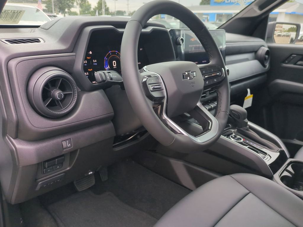 New 2025 Chevrolet Colorado Trail Boss w/ Off-Road Front Bumper Package image 10