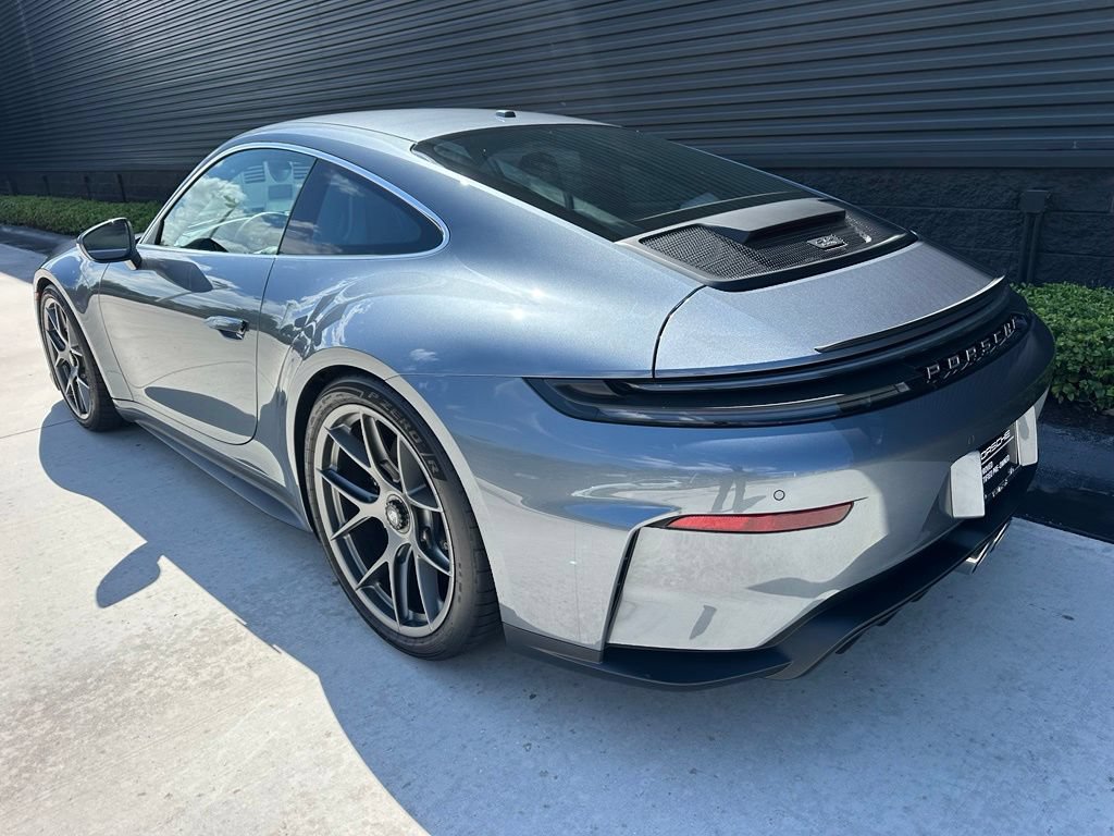 Certified 2026 Porsche 911 GT3 RWD image 3