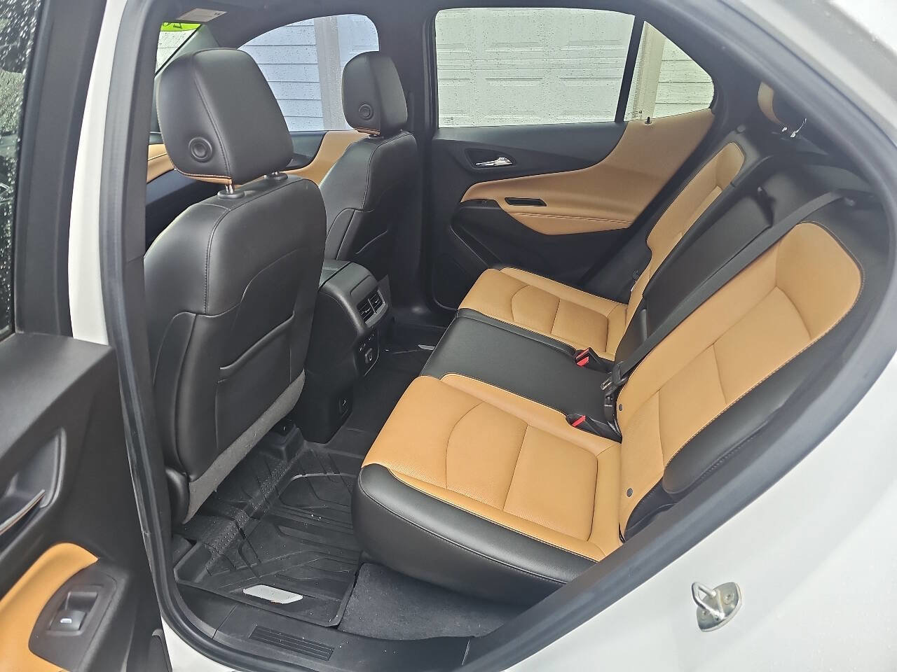 Used 2020 Chevrolet Equinox Premier image 7