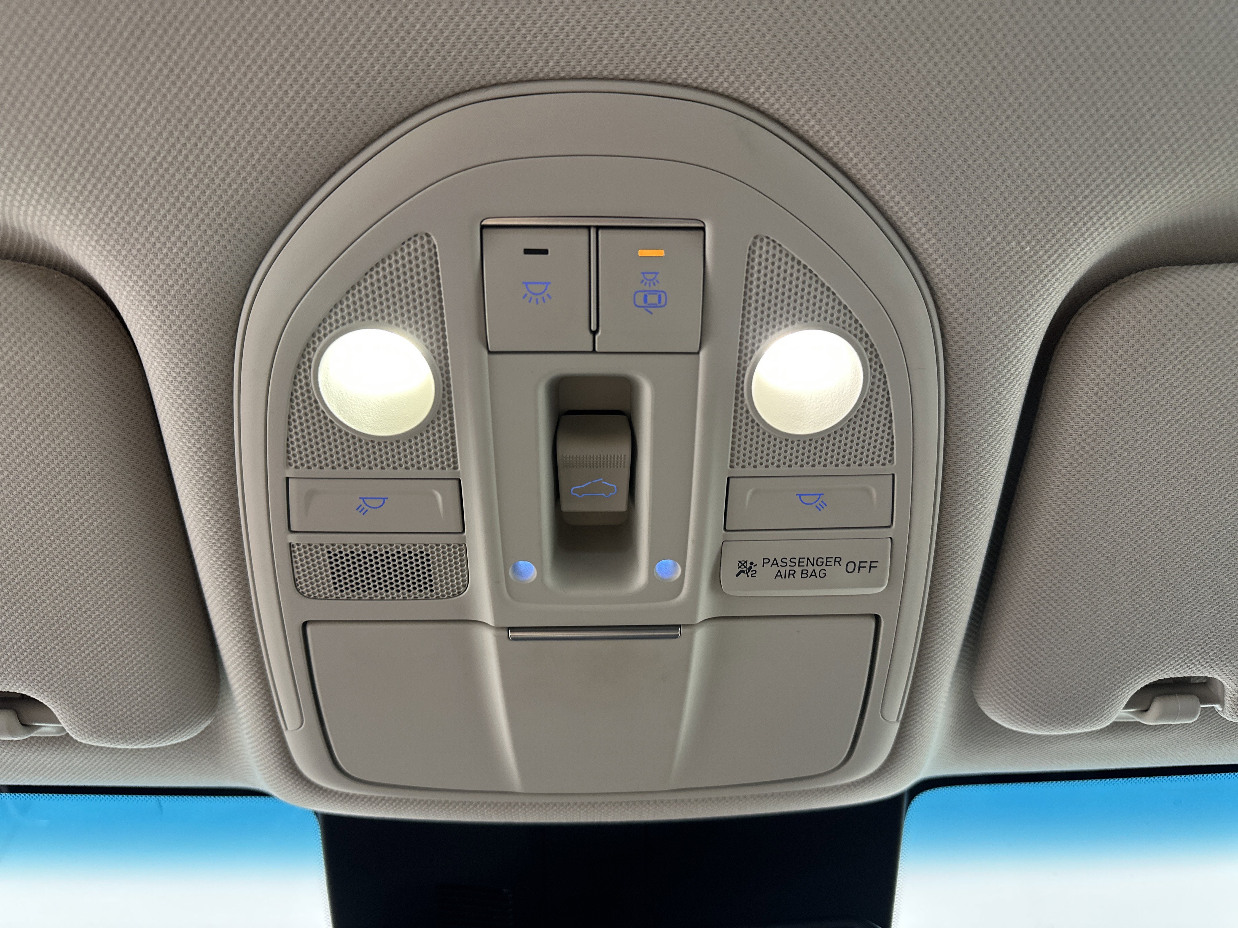 Used 2022 Genesis G70 2.0T w/ Prestige Package image 35