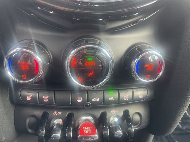 Used 2022 MINI Cooper 4-Door Hardtop image 37