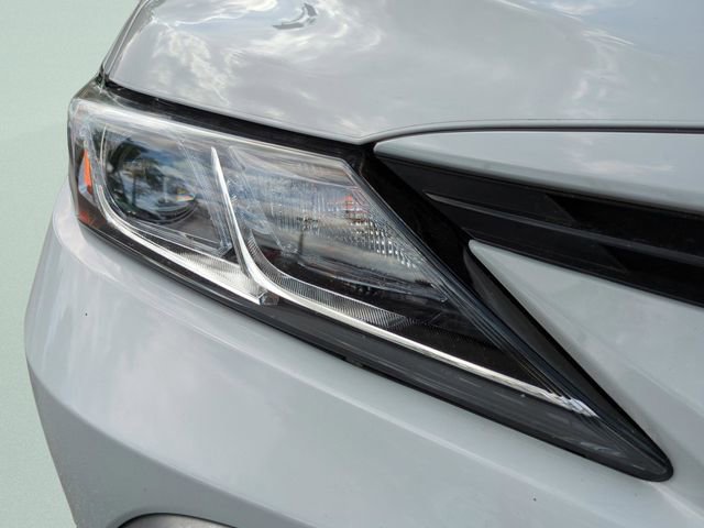 Used 2024 Toyota Camry LE image 21