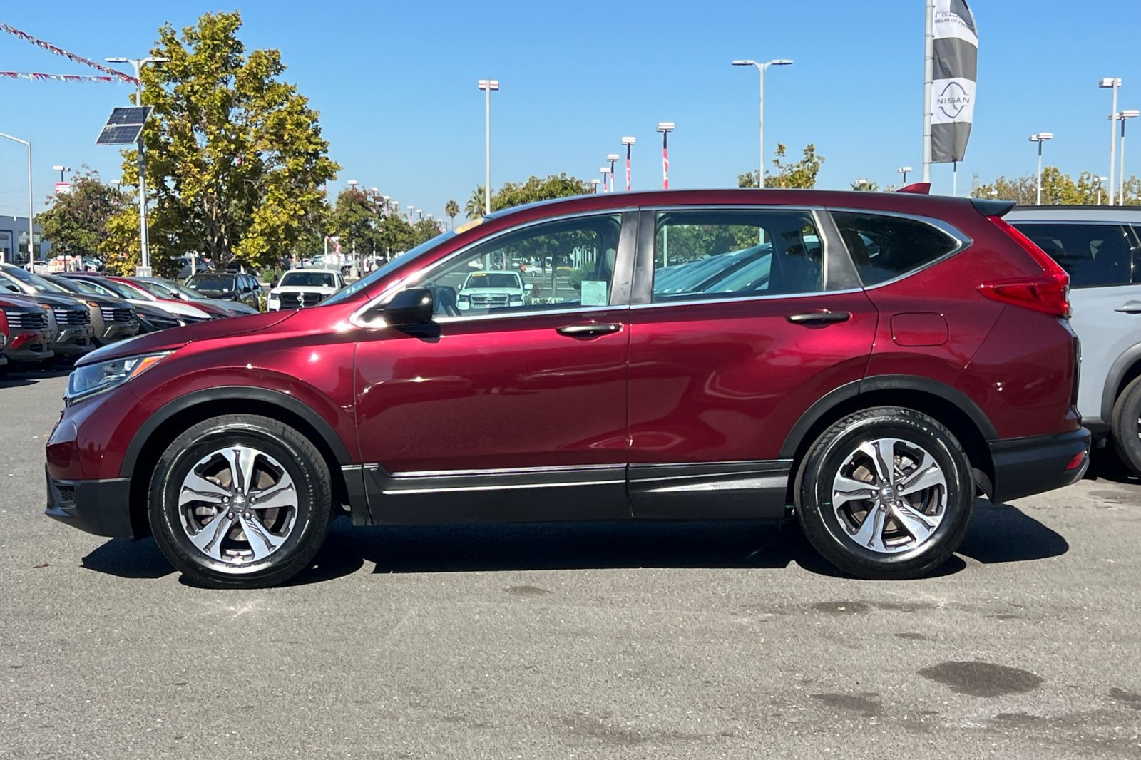 Used 2019 Honda CR-V LX image 7
