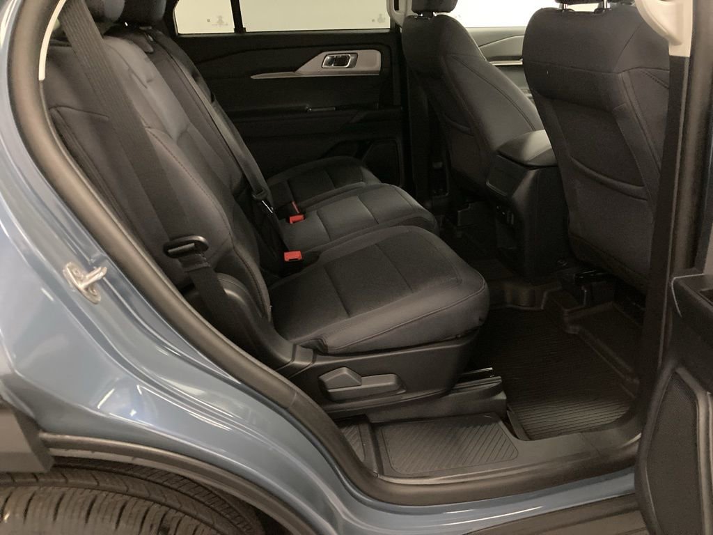 New 2026 Ford Explorer Active AWD/4WD image 34