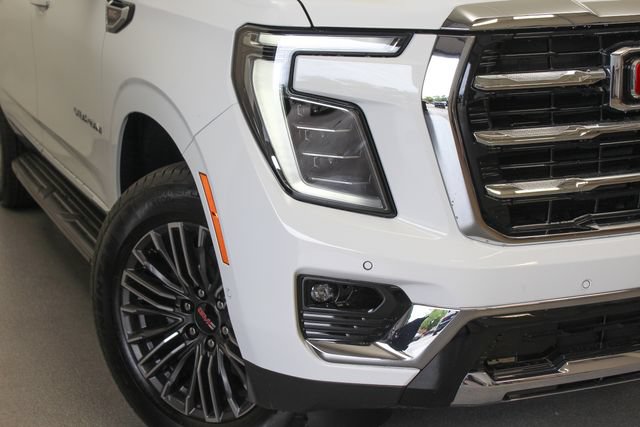 New 2026 GMC Yukon XL Elevation w/ Elevation Premium Package AWD/4WD image 2