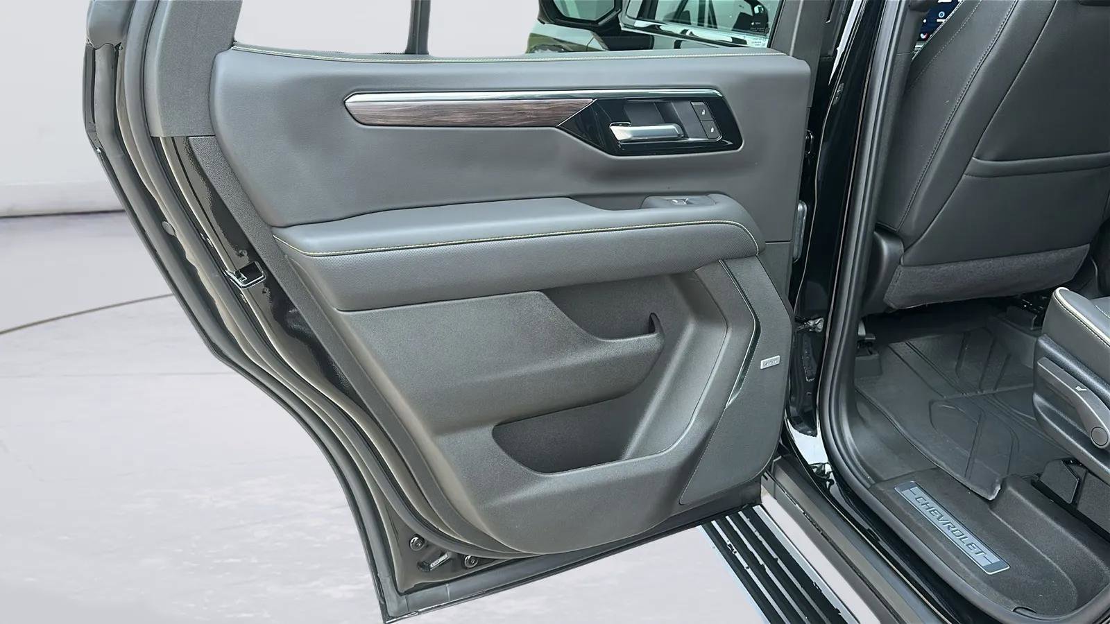 New 2026 Chevrolet Tahoe Premier image 24