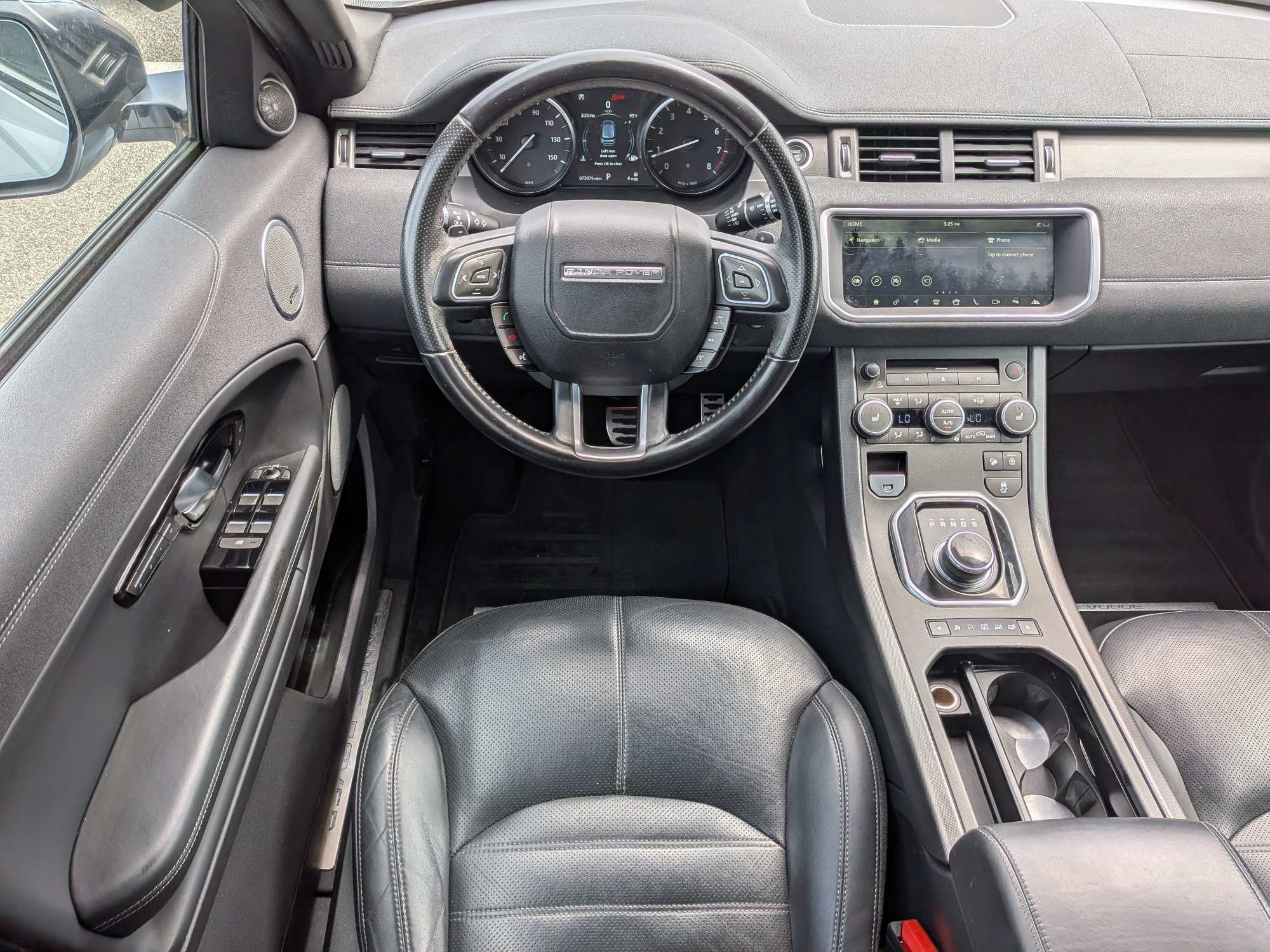 Used 2018 Land Rover Range Rover Evoque HSE Dynamic AWD/4WD image 17