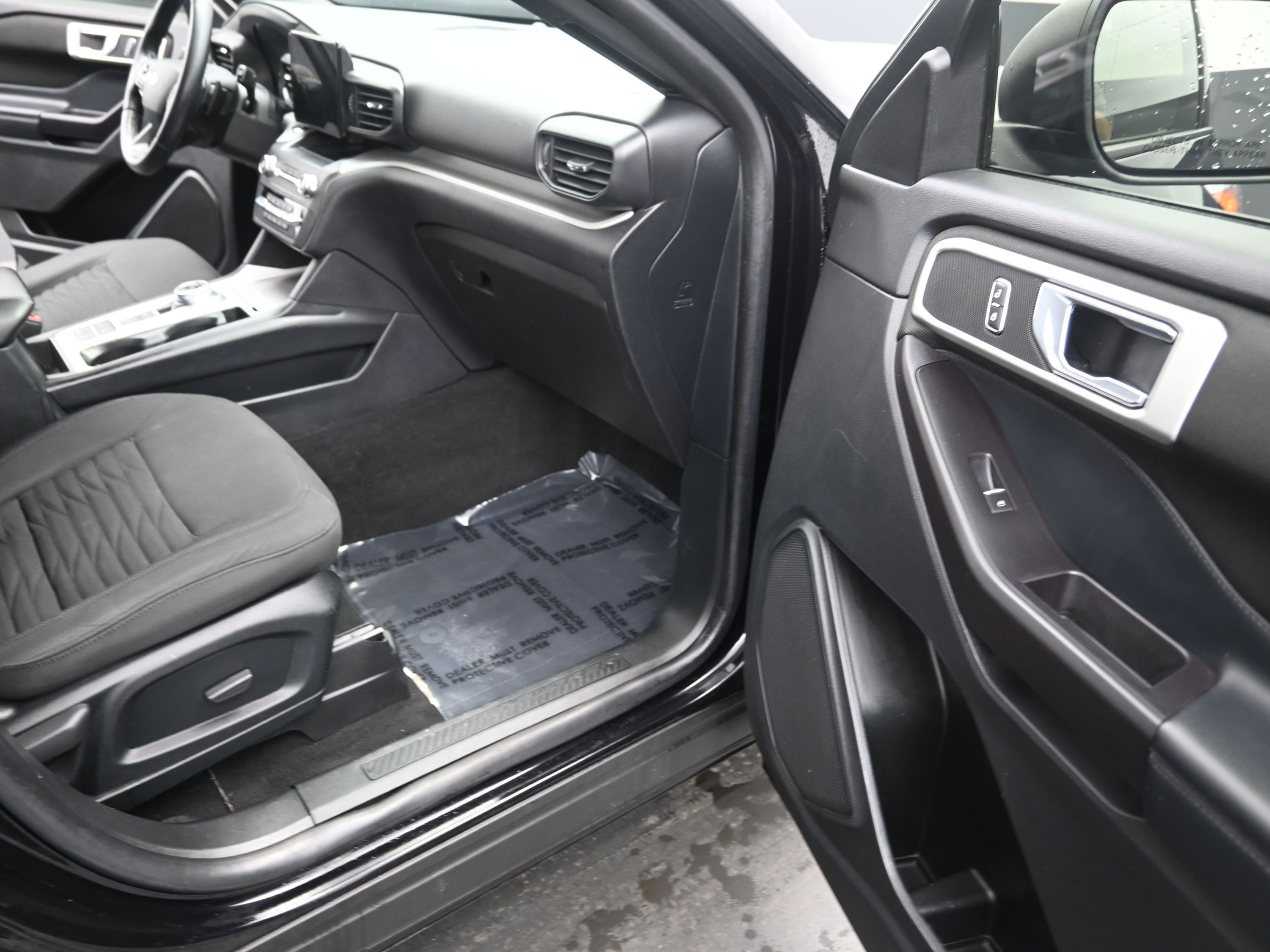 Used 2020 Ford Explorer XLT w/ Class III Trailer Tow Package image 24