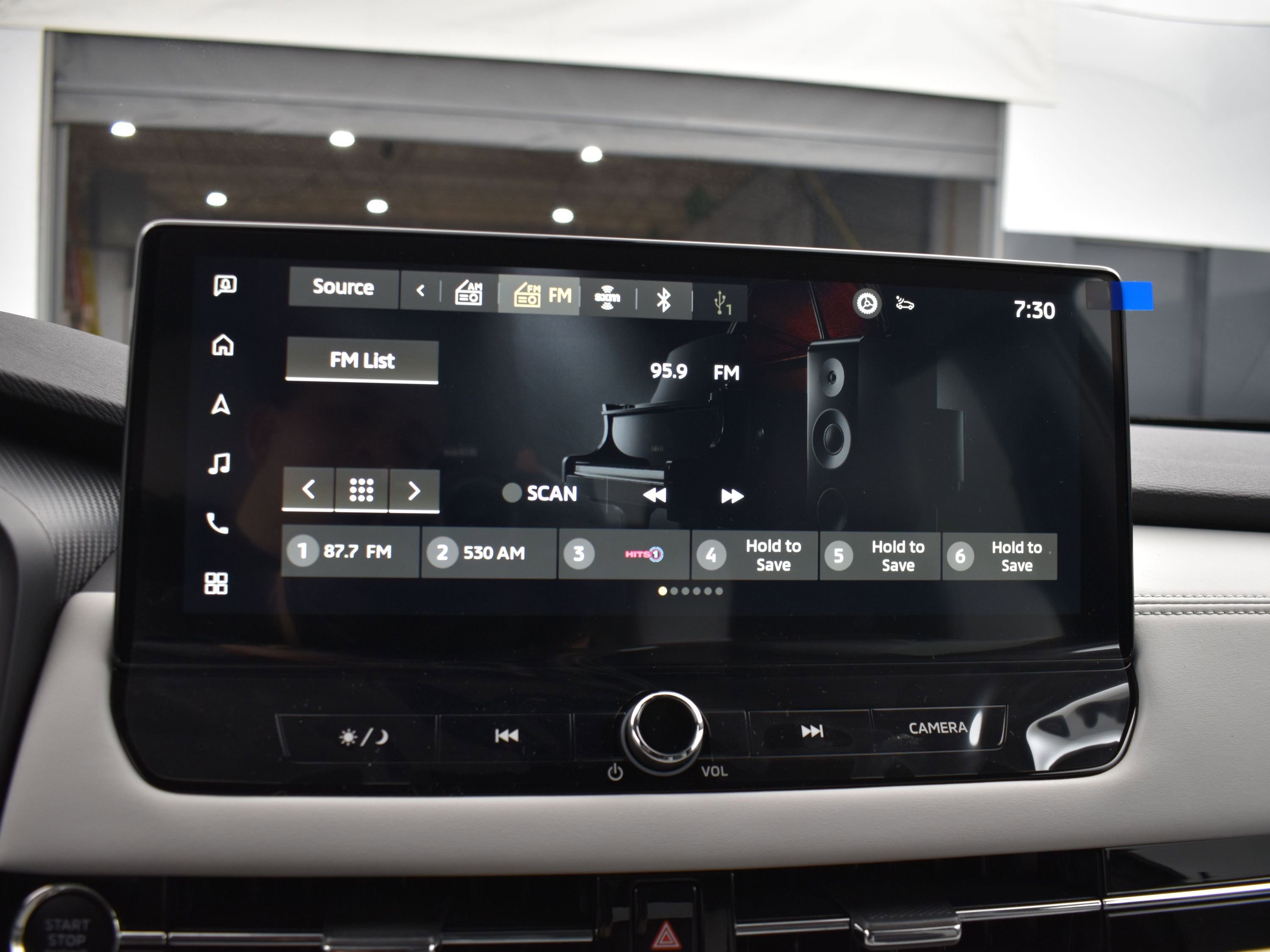 New 2026 Mitsubishi Outlander LE image 11