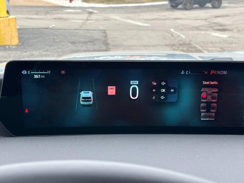 New 2026 Ford Expedition Platinum w/ Driver's Package image 23