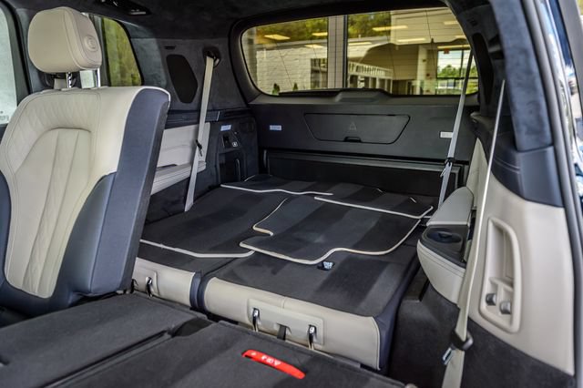 Used 2020 BMW X7 xDrive40i w/ M Sport Package AWD/4WD image 43
