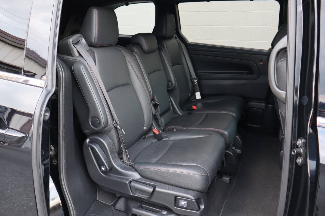 Used 2025 Honda Odyssey Sport-L image 8
