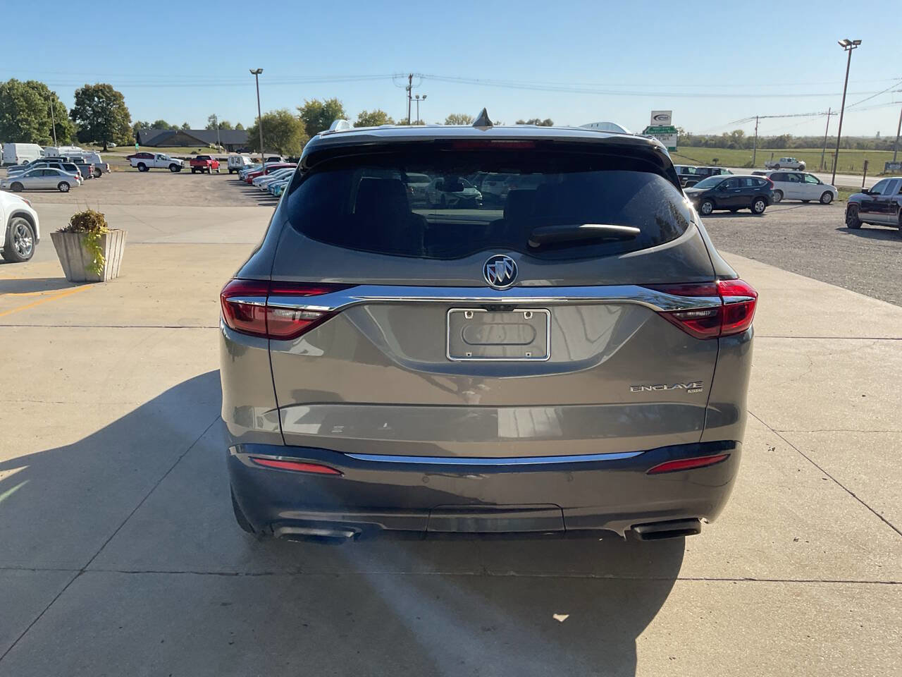 Used 2019 Buick Enclave Avenir w/ Avenir Technology Package image 7