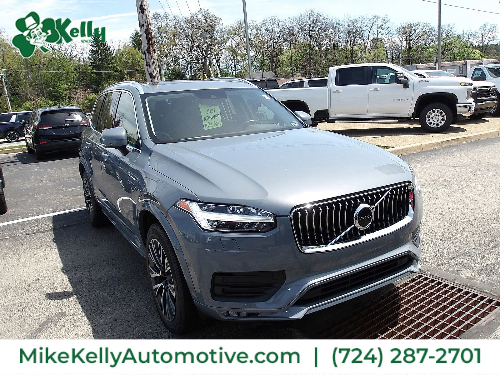 Used 2022 Volvo XC90 T6 Momentum AWD/4WD image 1