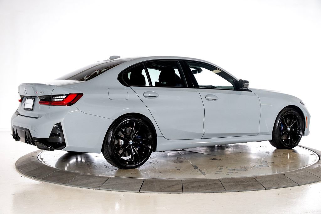 Used 2024 BMW M340i xDrive w/ Driving Assistance Package image 6