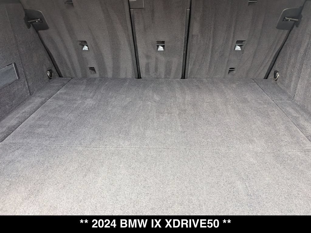 Certified 2024 BMW iX xDrive50 w/ Sport Package AWD/4WD image 25