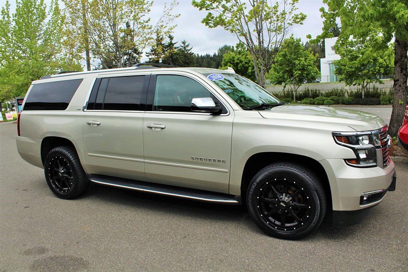 Used 2016 Chevrolet Suburban LTZ AWD/4WD image 6