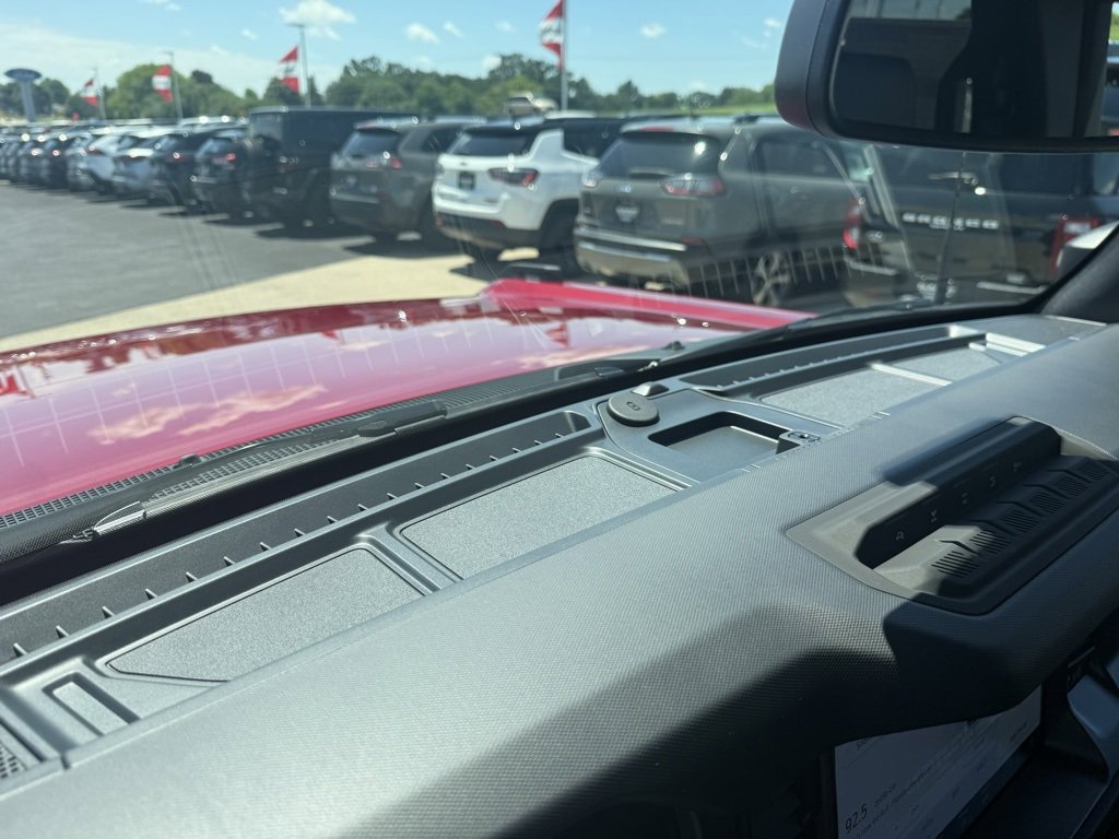 New 2025 Ford Bronco Badlands image 52