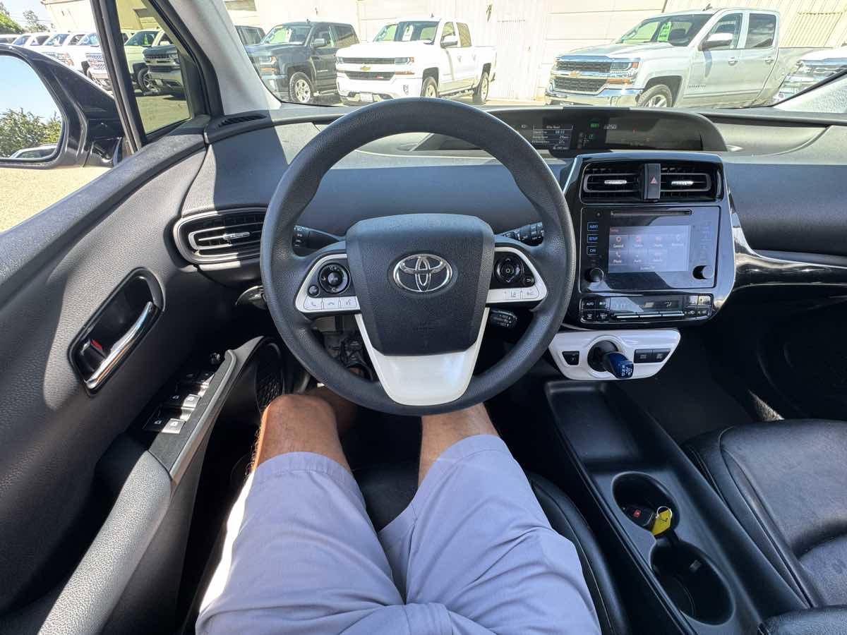 Used 2017 Toyota Prius Two w/ Prius Two Safety Plus Package FWD image 32