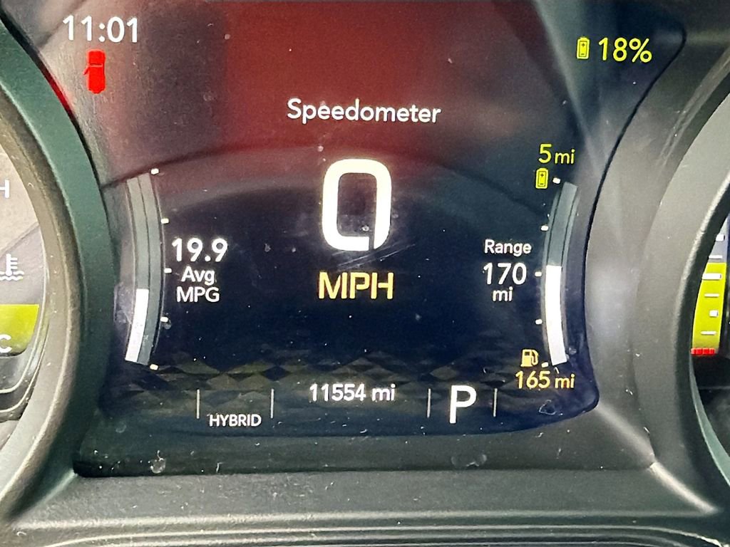 Used 2025 Jeep Wrangler Unlimited Sahara image 13