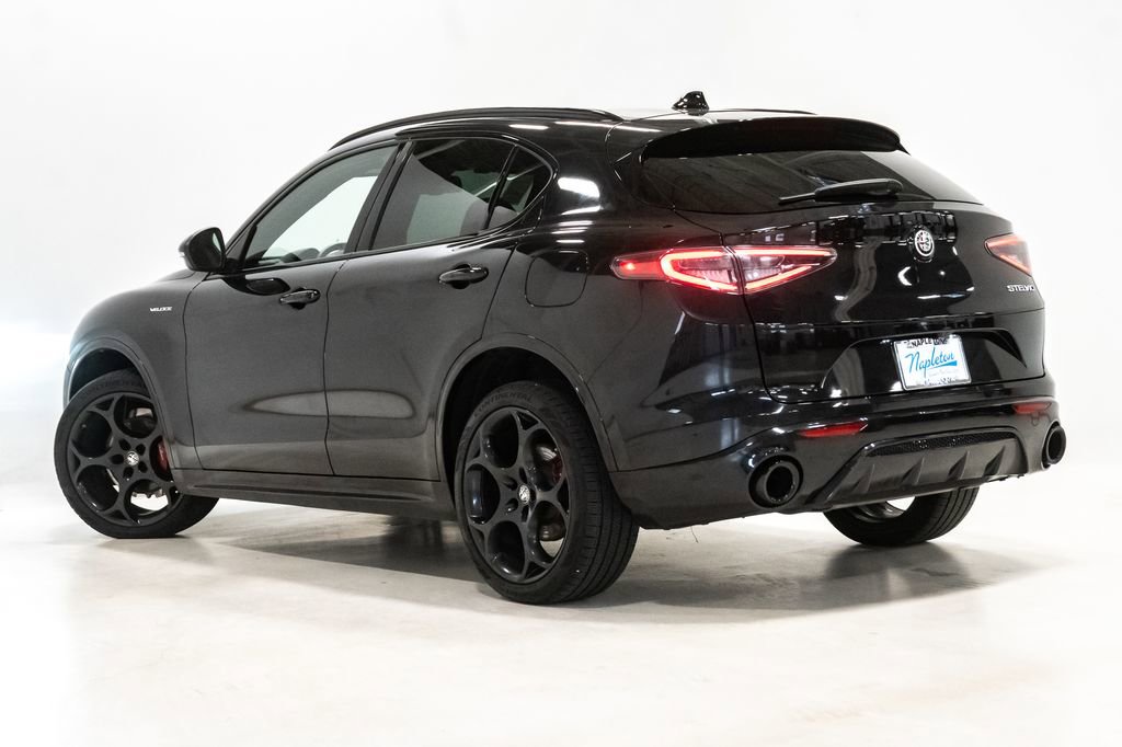 Used 2024 Alfa Romeo Stelvio Veloce image 29