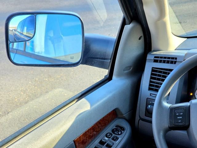 Used 2006 Dodge Ram 1500 Truck SLT image 15