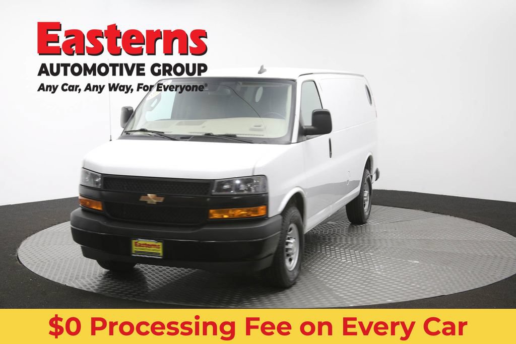 Used 2021 Chevrolet Express 3500 w/ Driver Convenience Package RWD image 50