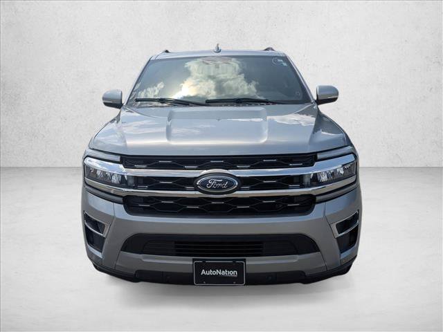 Used 2023 Ford Expedition Max Limited RWD image 2