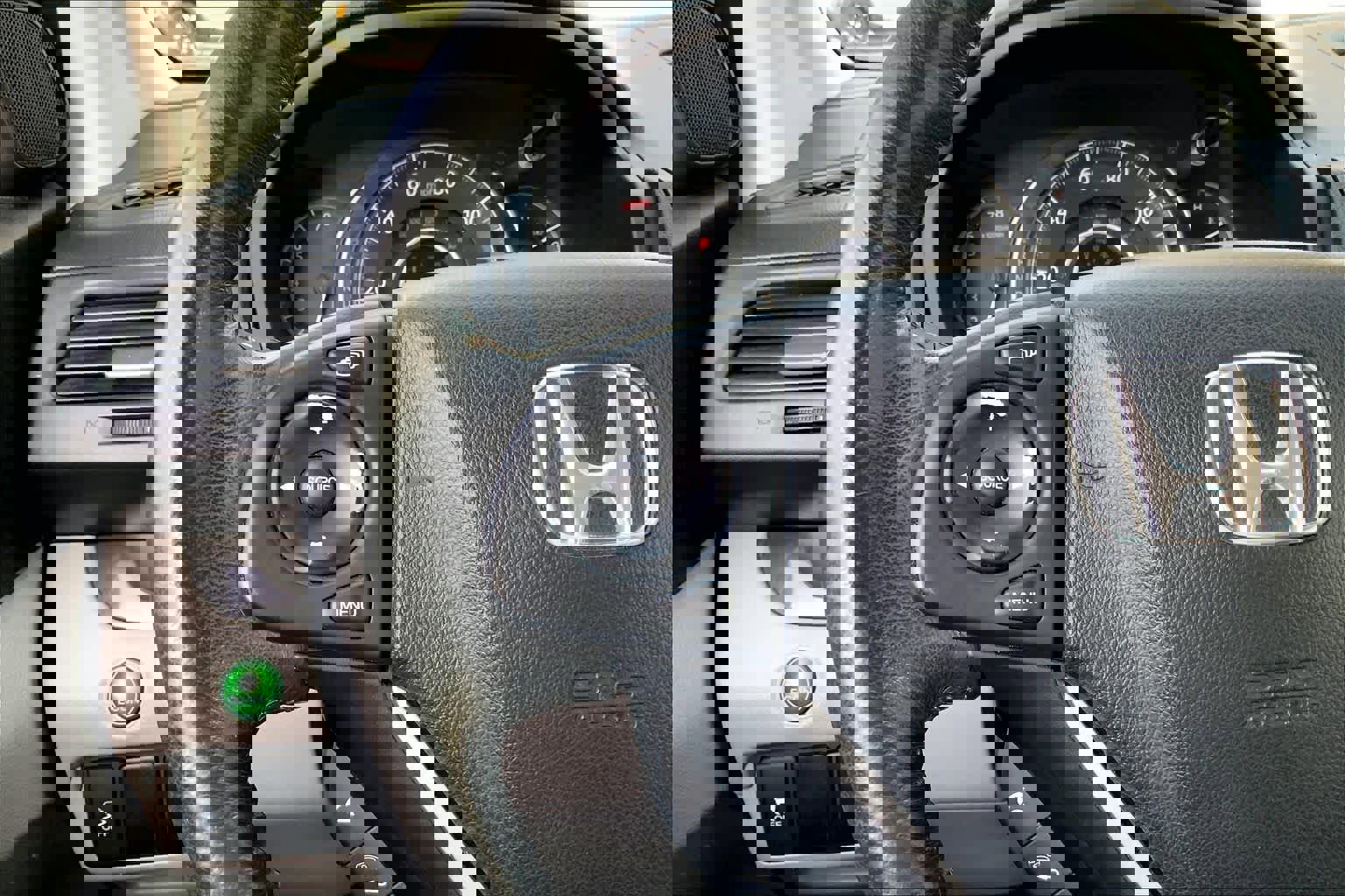 Used 2012 Honda CR-V EX-L image 23