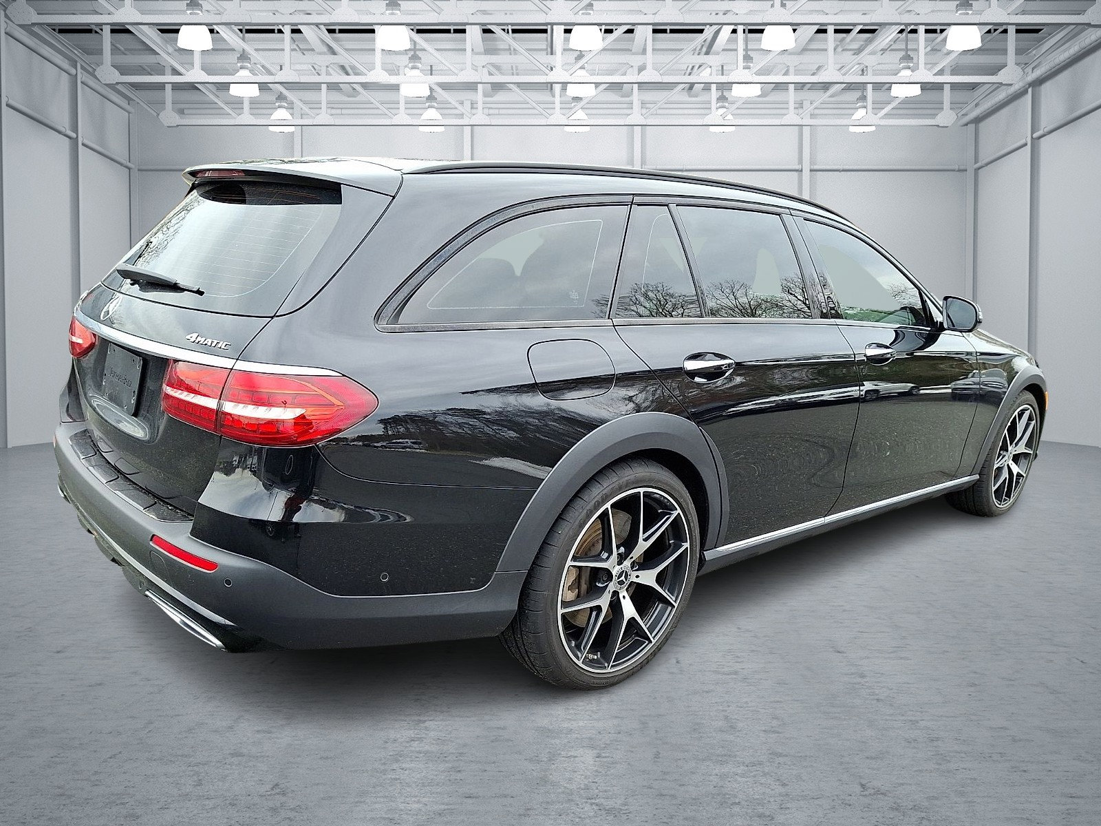 Certified 2021 Mercedes-Benz E 450 4MATIC All-Terrain Wagon image 6