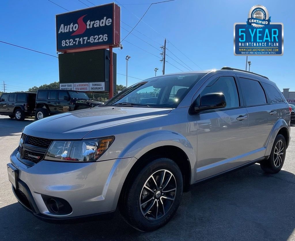 Used 2018 Dodge Journey SXT w/ Connectivity Group FWD image 1